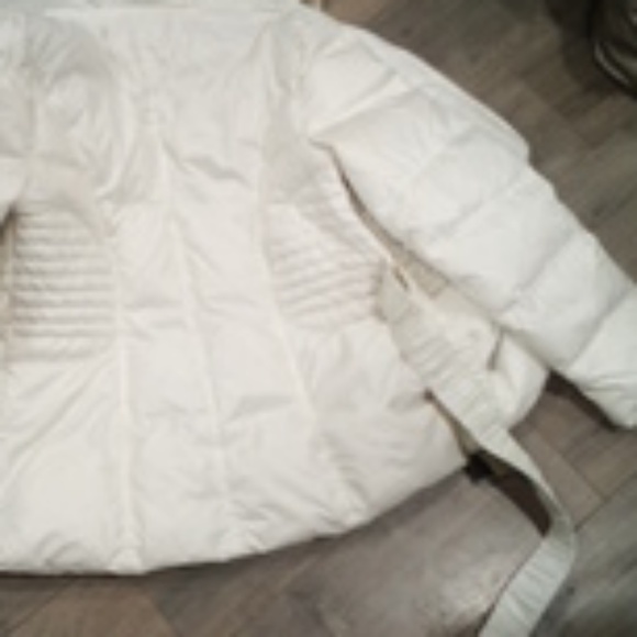 Jacket - Picture 3 of 4